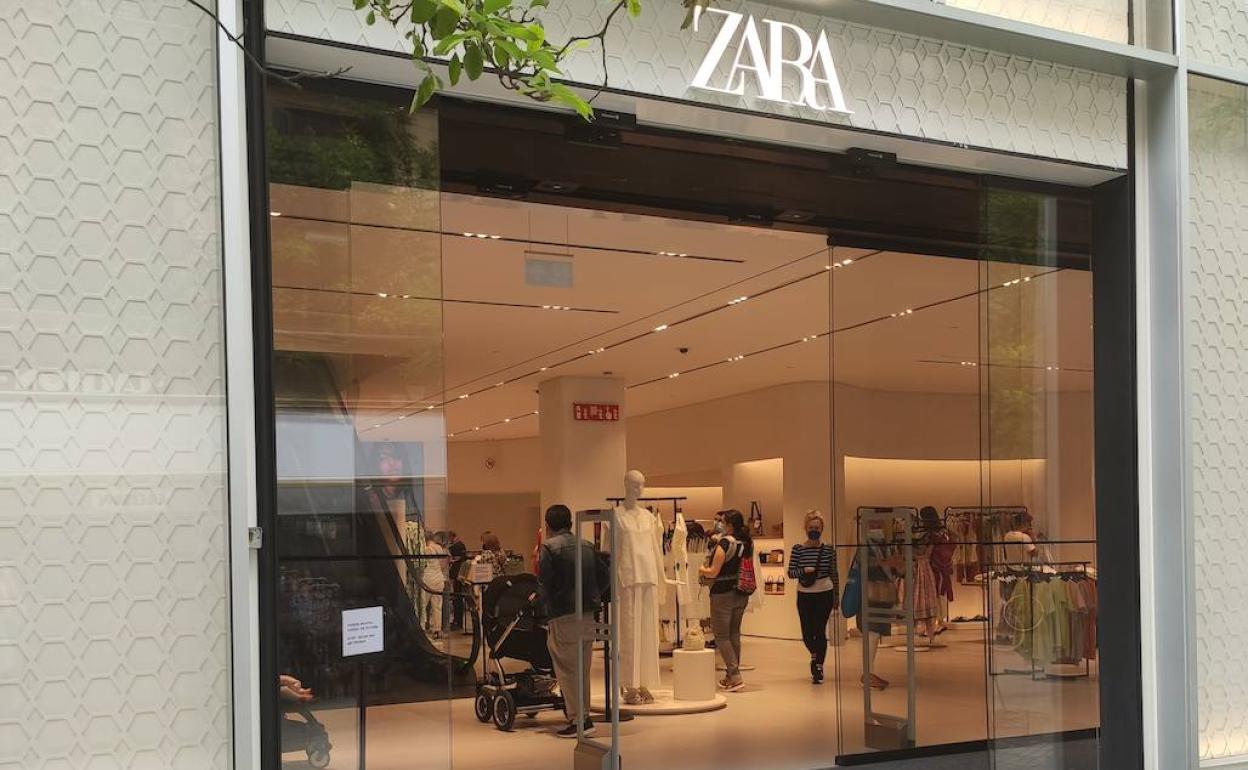 Colaborar con Disfraces Típicamente Cuándo arrancan las rebajas 'online' de Zara? | El Diario Vasco