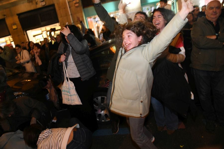 Melchos, Gaspar y Baltasar al inicio de la cabalgata en Donostia. 