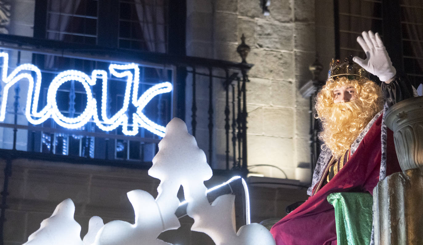 Fotos: Los Reyes Magos llegan de magia Errenteria