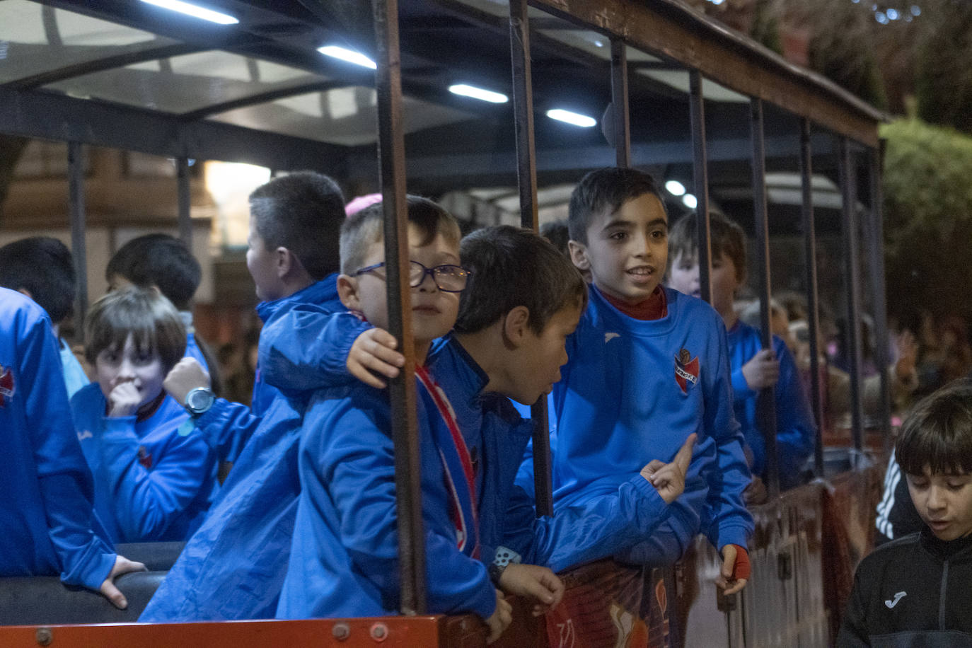 Fotos: Los Reyes Magos llegan de magia Errenteria