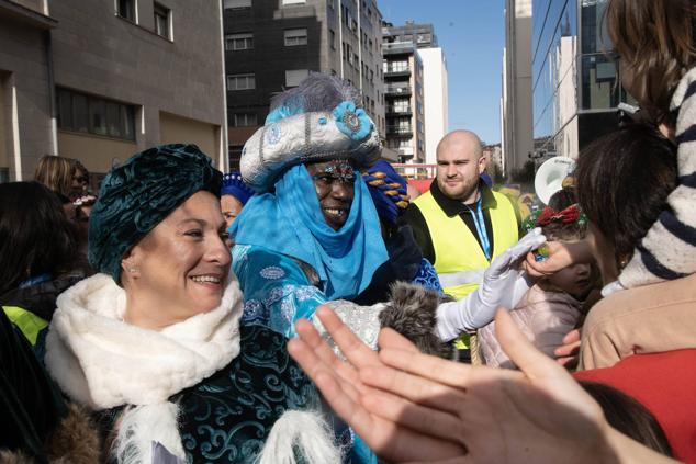 Fotos: Los Reyes reparten ilusión por Donostia