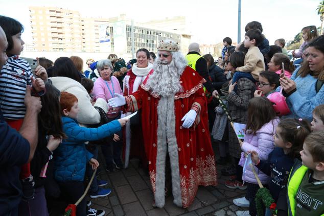 Fotos: Los Reyes reparten ilusión por Donostia