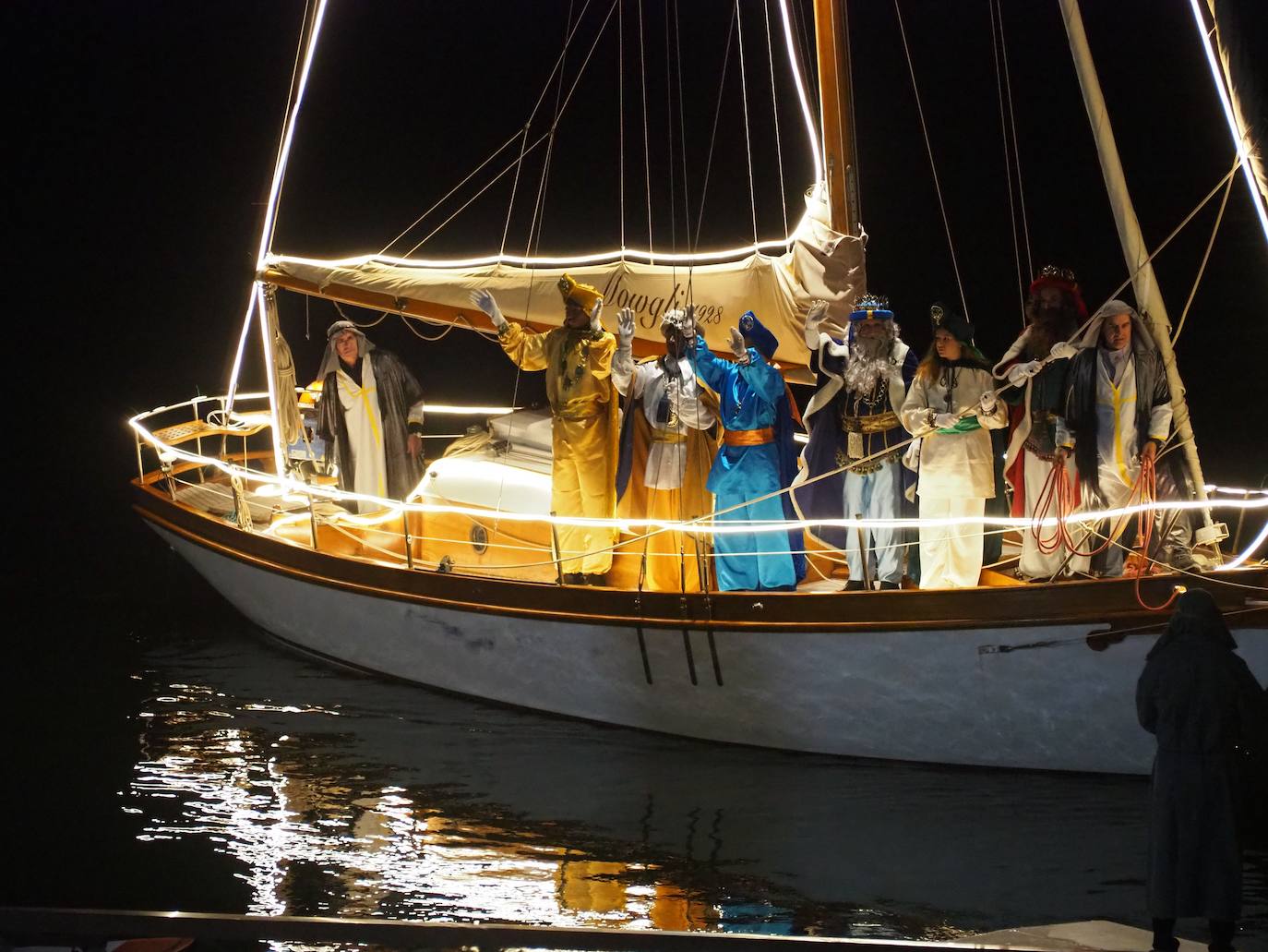 Fotos: Los Reyes reparten ilusión en Urola Kosta