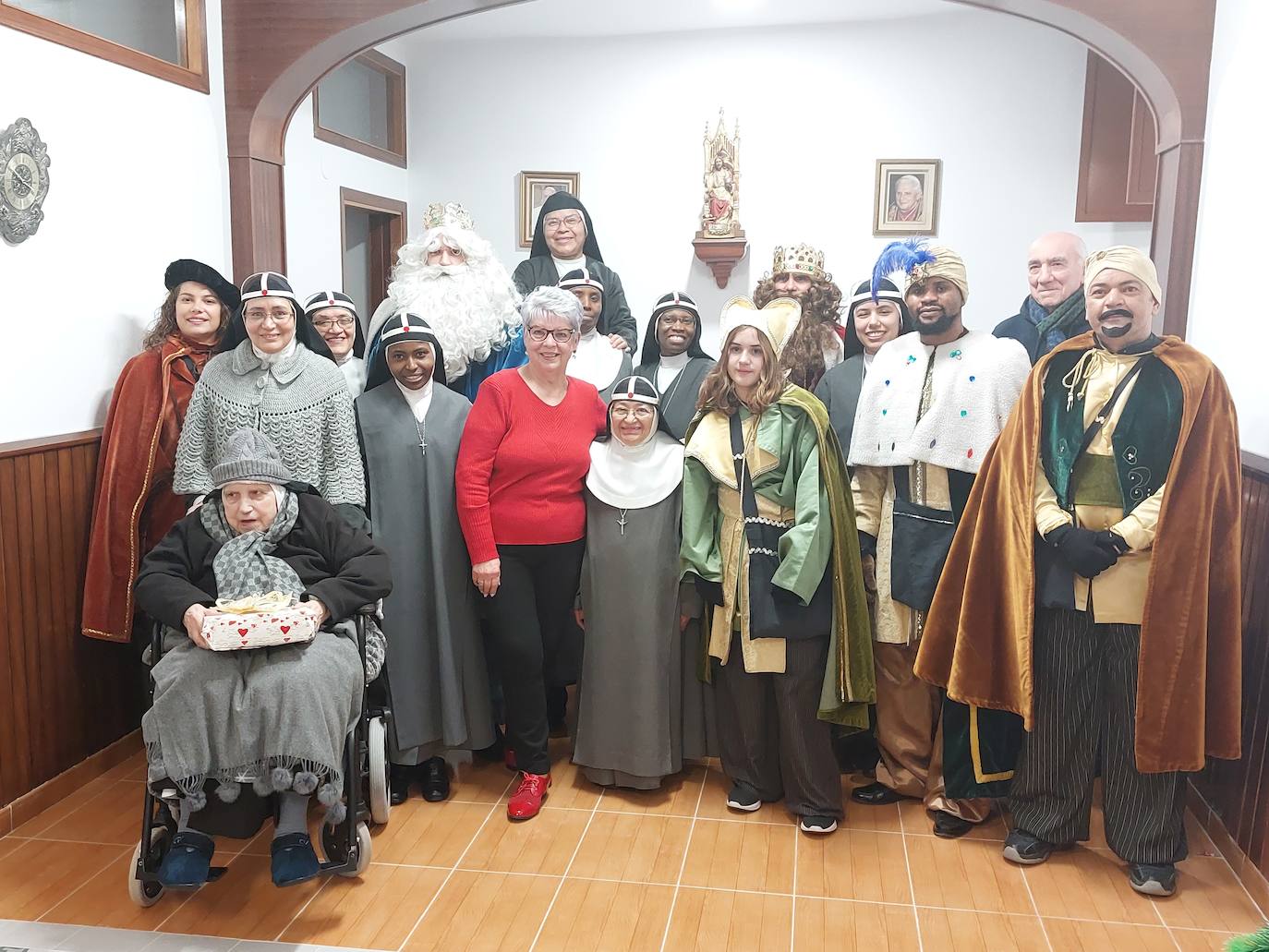 Fotos: Los Reyes reparten ilusión