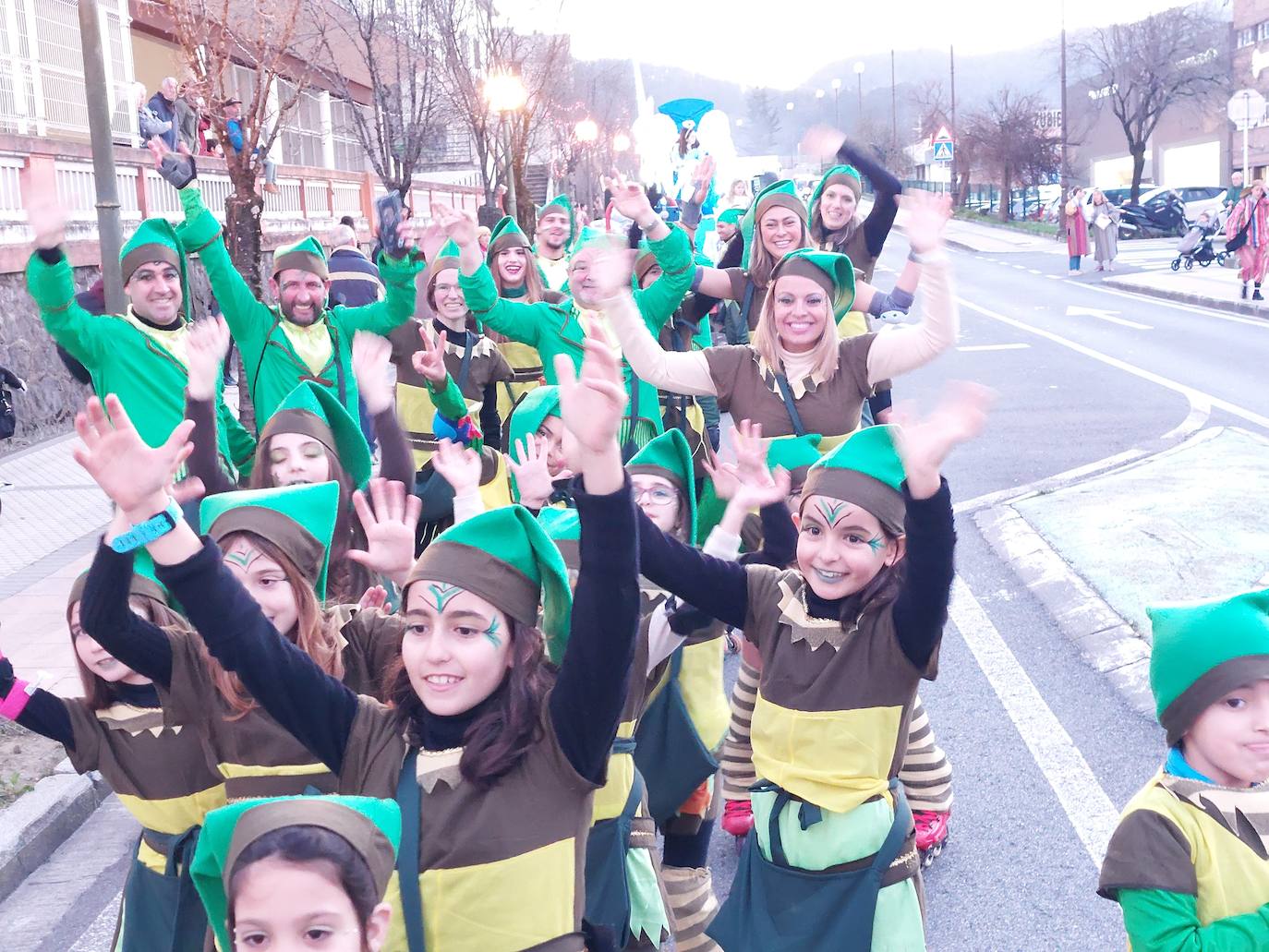 Fotos: Los Reyes reparten ilusión