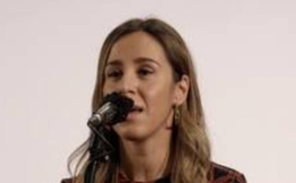 La bertsolari Josune Aramendi.