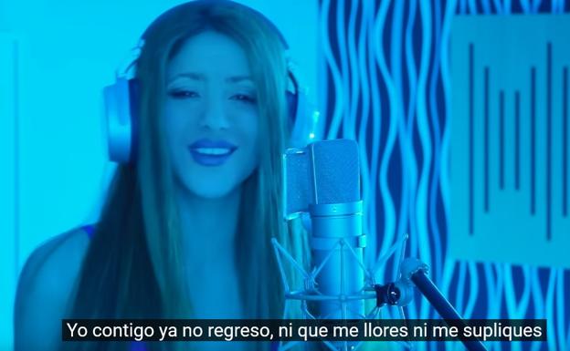 La letra con la que Shakira y Bizarrap 'despellejan' a Piqué