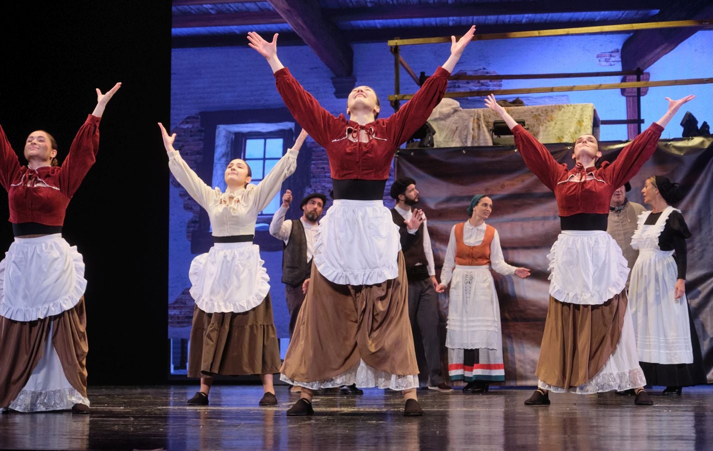 Fotos: El Victoria Eugenia vibró con el estreno del musical &#039;Bretxa 1813&#039;