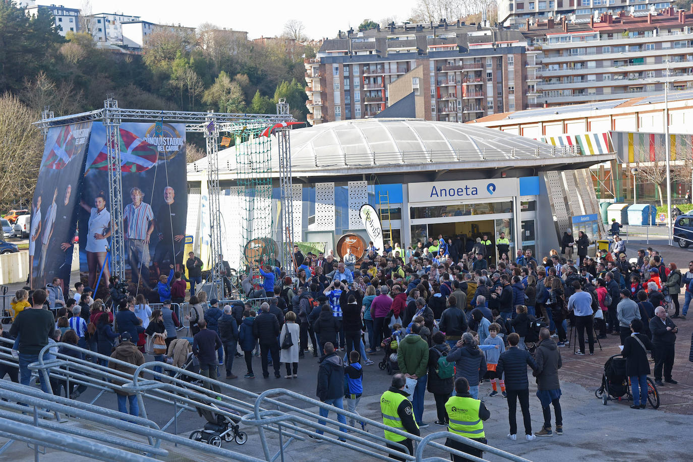 Fotos: Ambiente de lujo antes de un intenso derbi