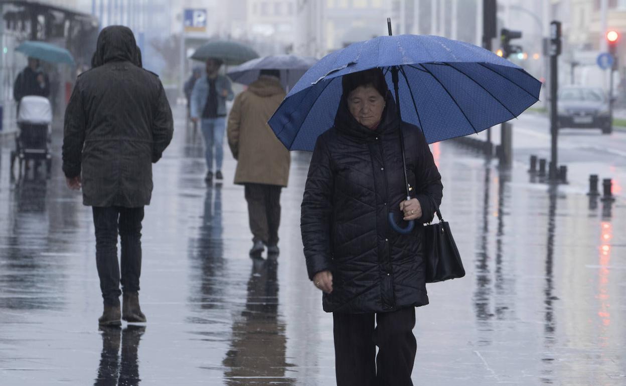 Jornada de mal tiempo ayer en Donostia,