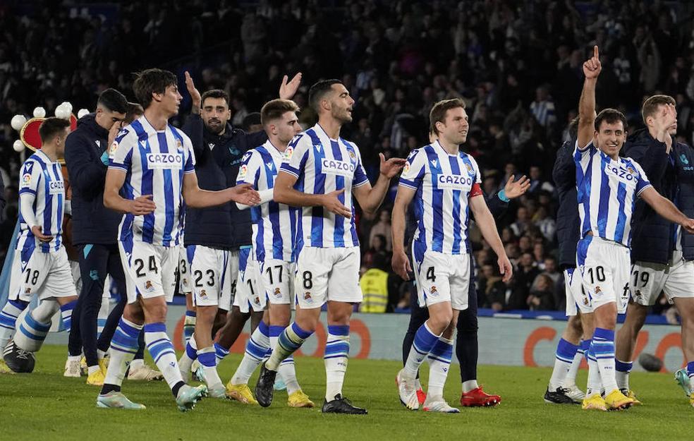 Éxtasis en blanco y azul