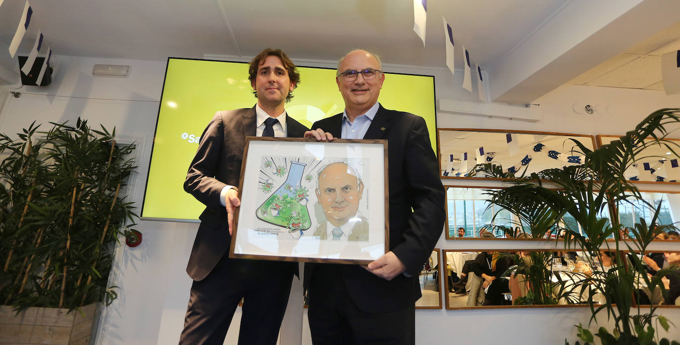 DV rindió homenaje a los Tambores de Oro de Donostia.