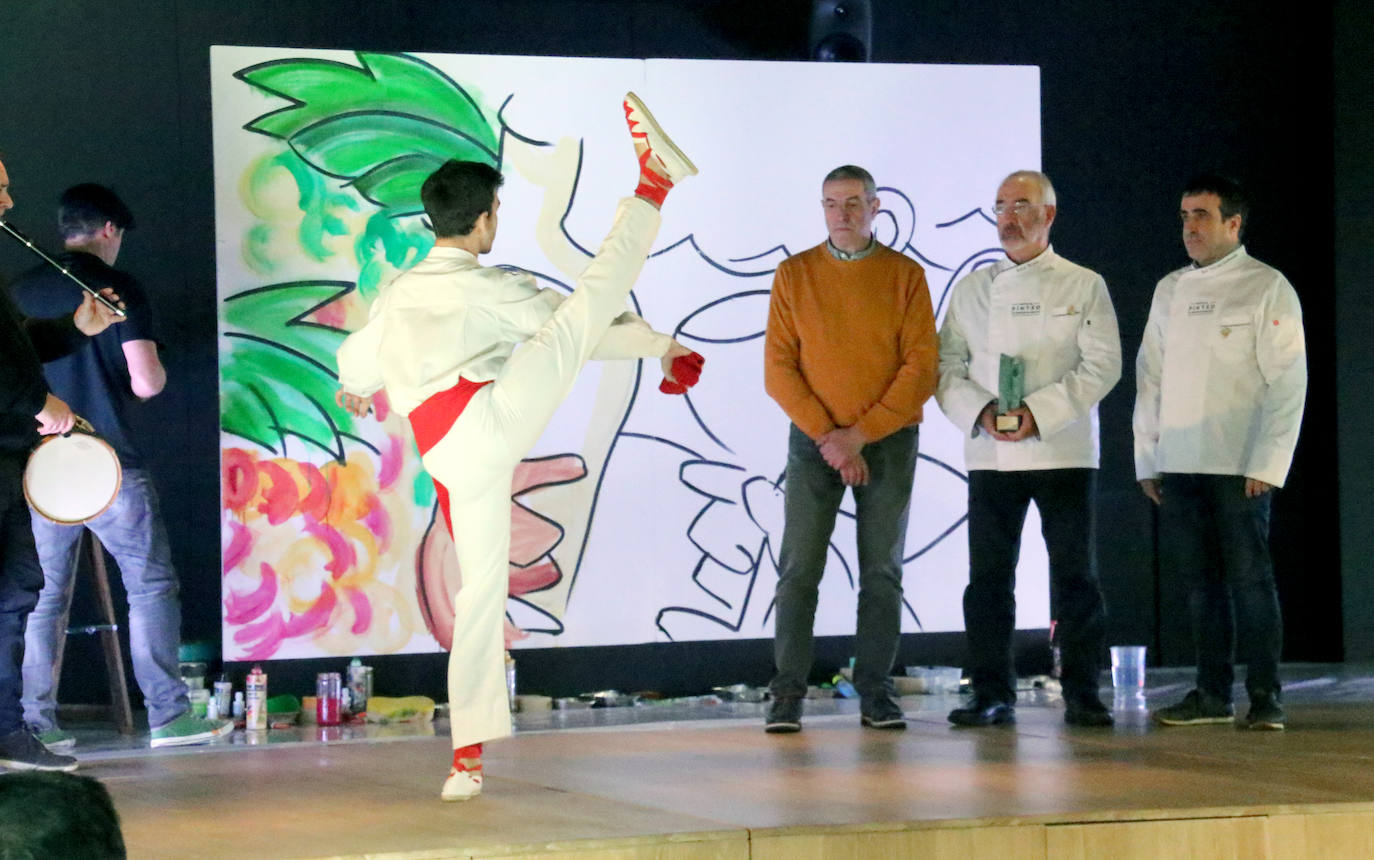 Fotos: El temporal no puede con la fiesta del txakoli