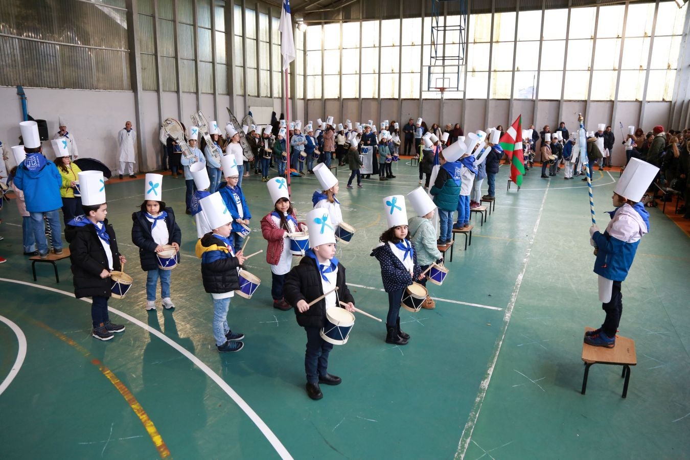 Fotos: Los más txikis calientan motores