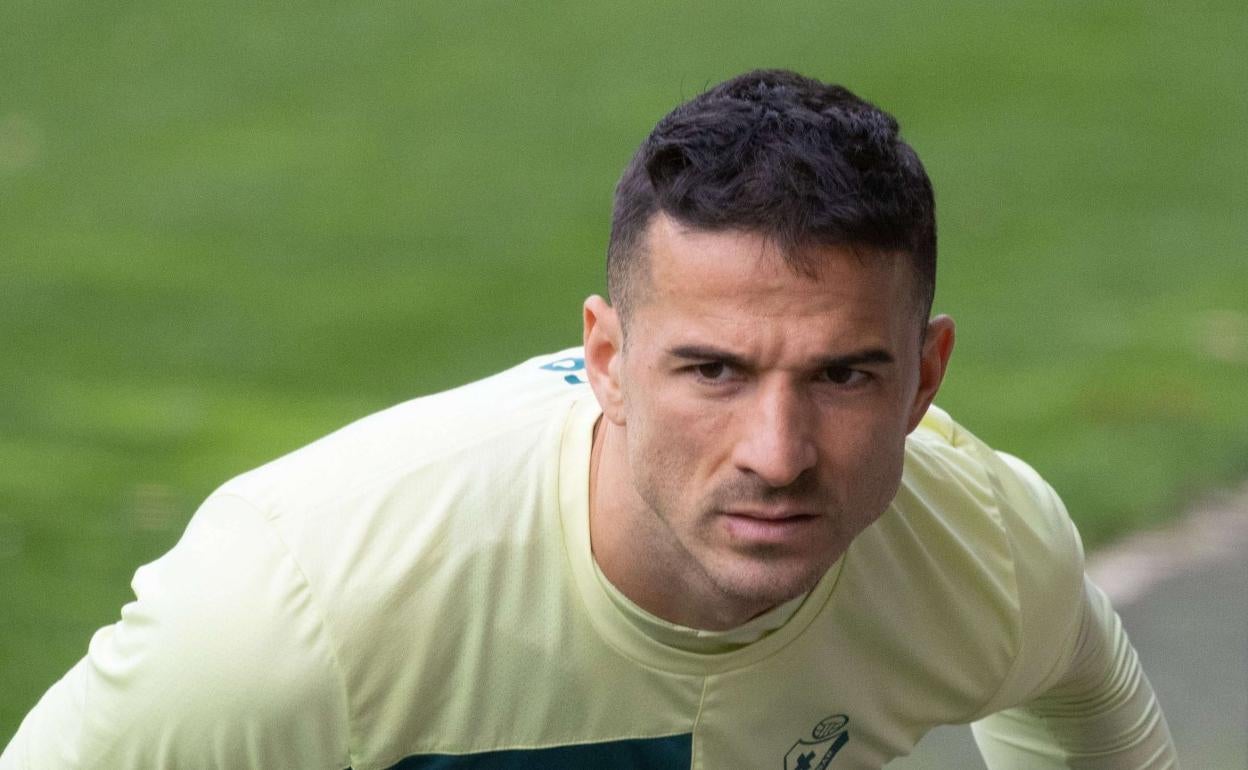 Ríos Reina podría jugar hoy ante su exequipo en El Toralín. 