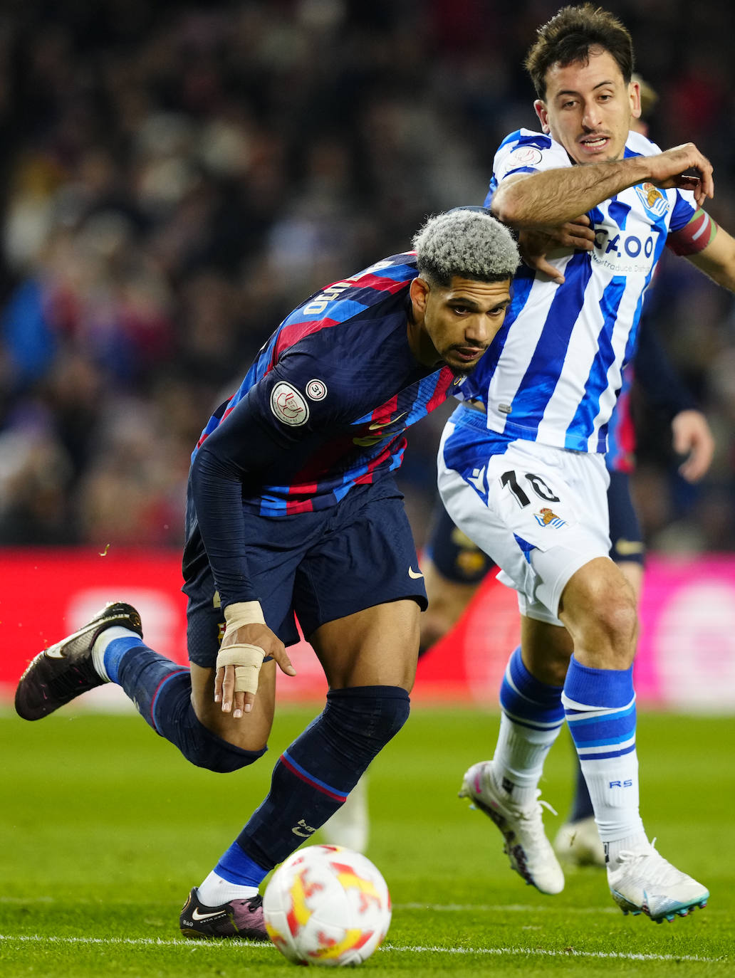 Fotos: Derrota de la Real ante el Barcelona