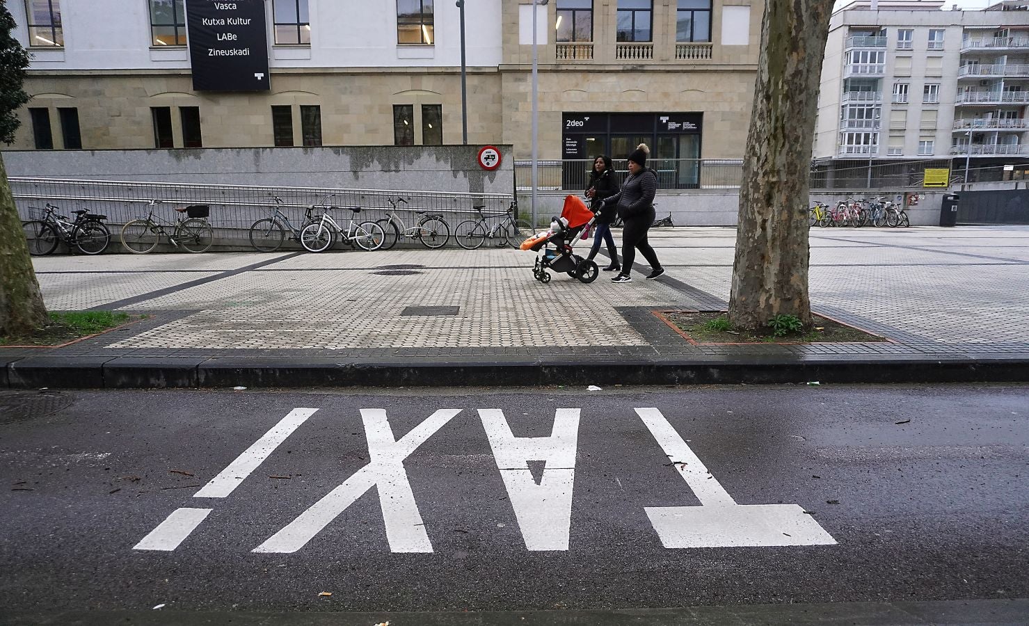 Fotos: Dos meses de la estación provisional de Atotxa