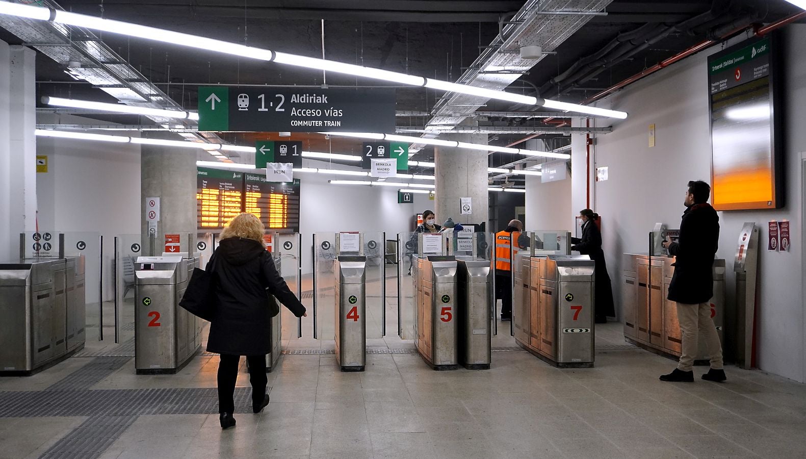 Fotos: Dos meses de la estación provisional de Atotxa