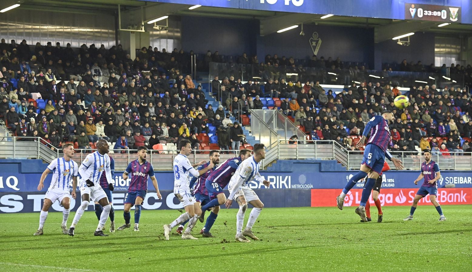Fotos: El Eibar empata en casa ante el Leganés