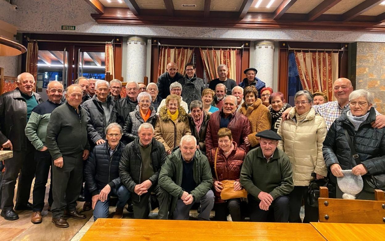 Oiartzun: Reunión de quintos de 1947, en Tolare