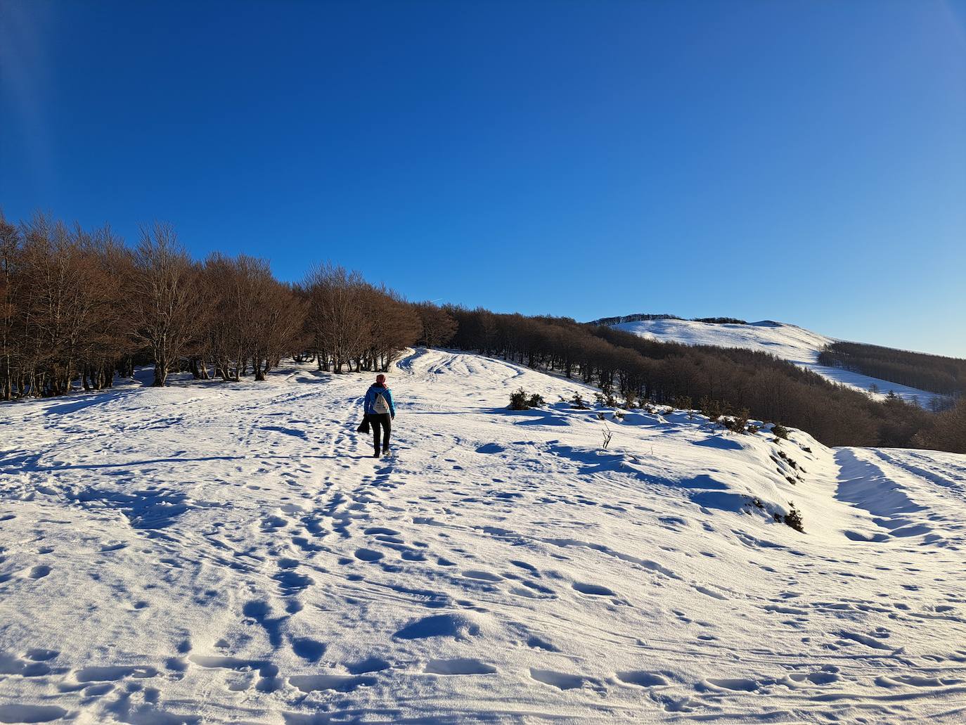 Fotos: Eguzkizko Muinoa, entre nieve y rayos de sol