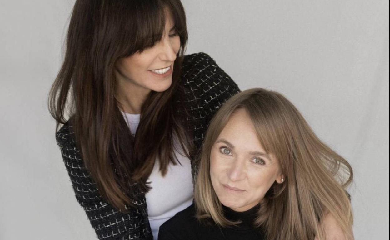 Saioa Goitia, CEO de Sophie et Voilà; y Sofía Arribas, directora creativa de la firma.