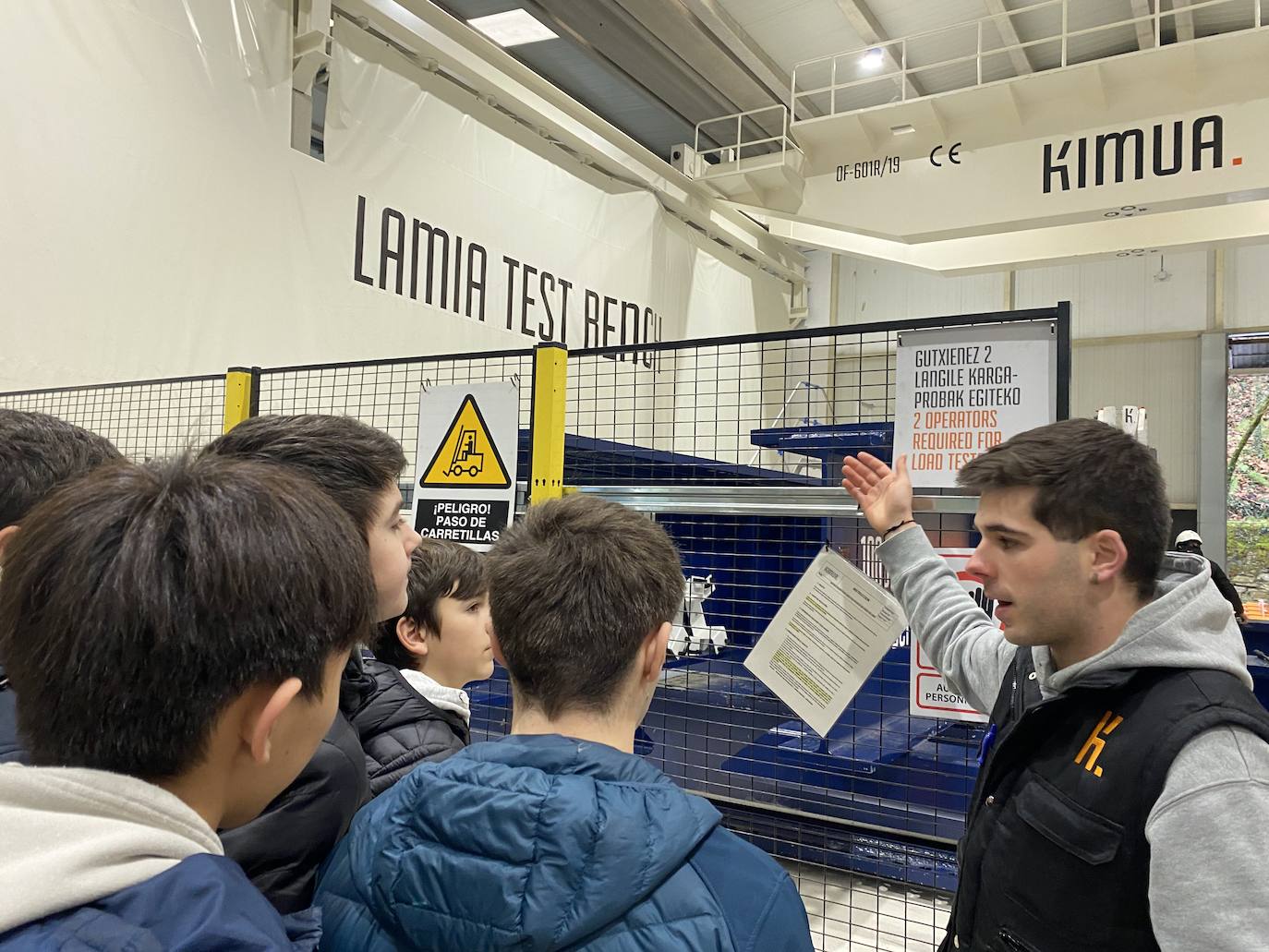 Fotos: Ezagutu Tolosako Herrikideko ikasleak