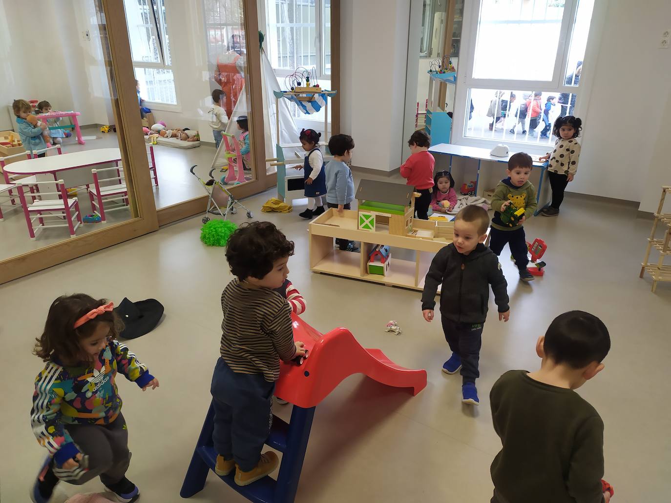 Fotos: Ezagutu Tolosako Herrikideko ikasleak