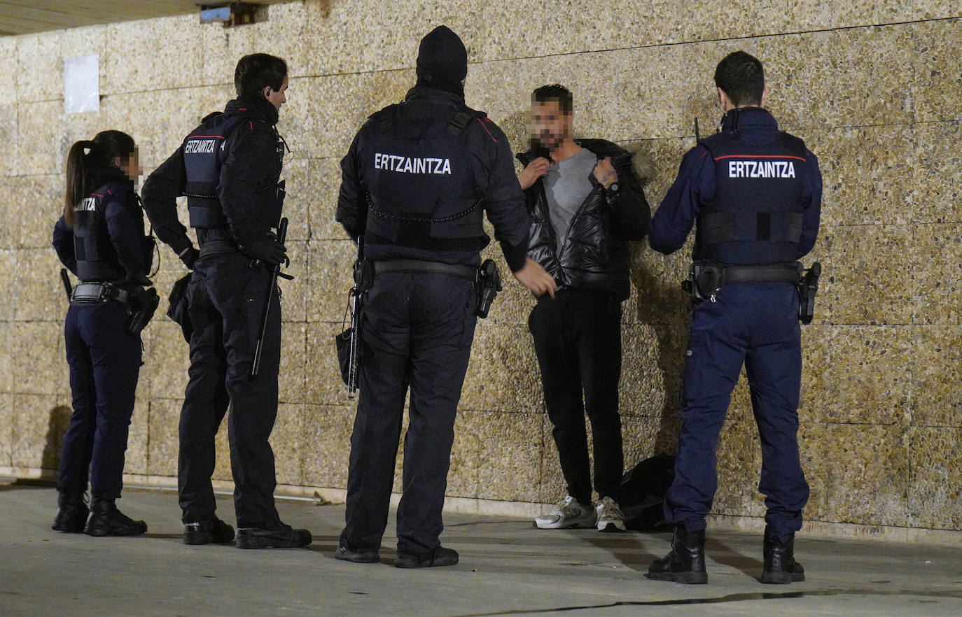 Fotos: «Cuando sales de fiesta no sabes quién lleva navaja»