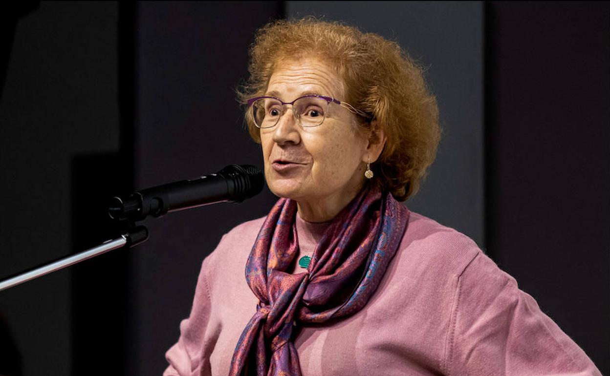 Margarita del Val: Margarita del Val, viróloga del CSIC: «Desde el primer instante supe que iba a morir mucha gente»