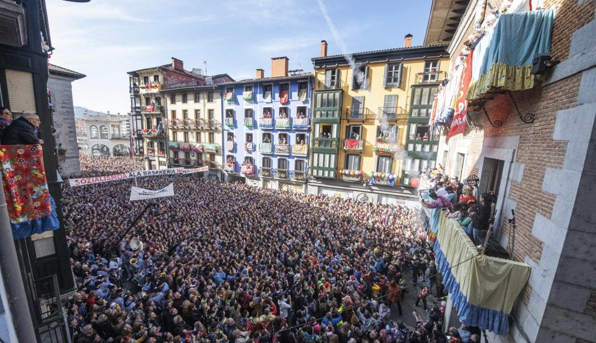 Más numeroso que nunca.El txupinazo de este año ha sido el más exitoso de los últimos años. 
