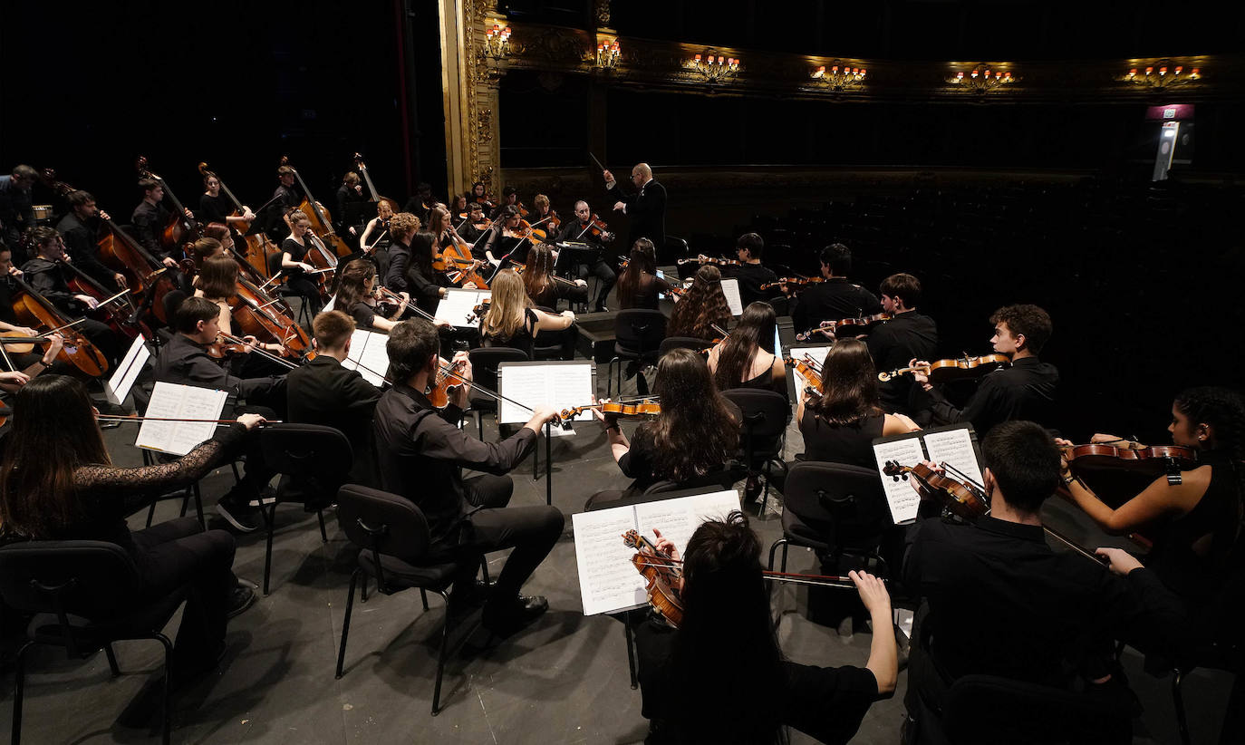 Así se prepara el concierto de Año Nuevo de la EGO