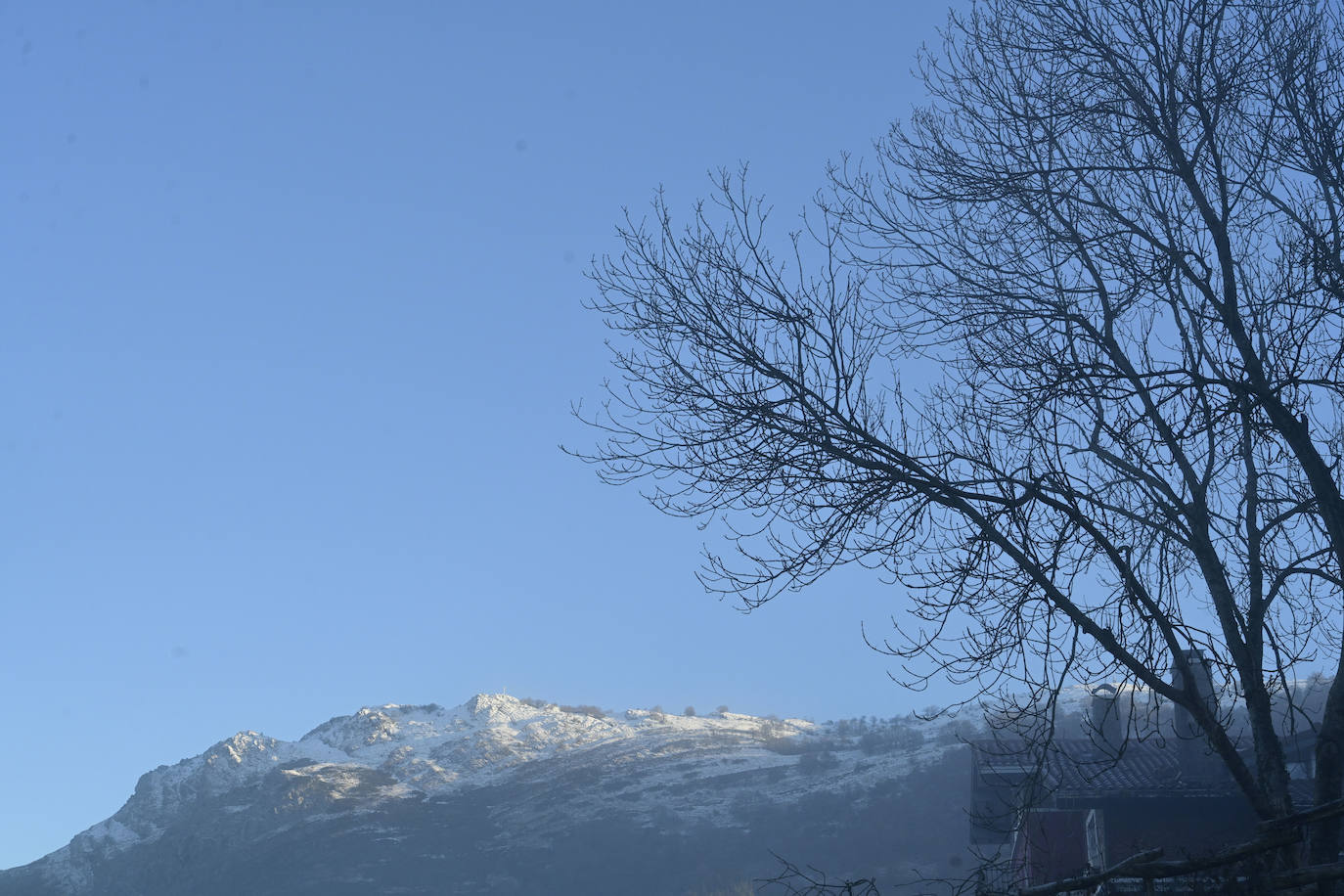 Frío y cielos despejados