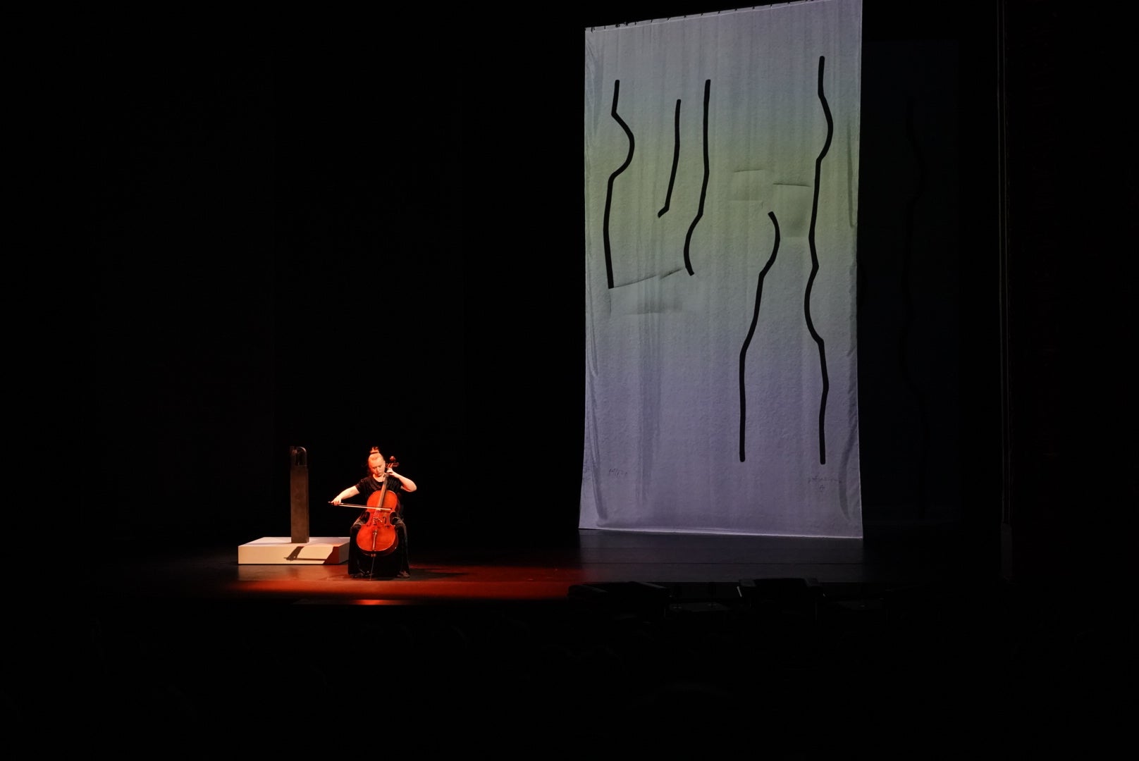 Homenaje a Chillida en el Victoria Eugenia