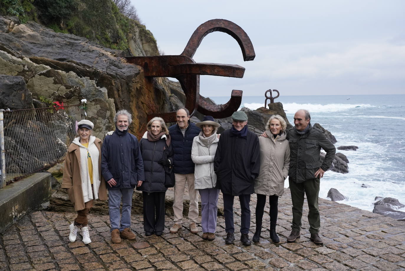 Homenaje de la familia Chillida en el Peine del Viento