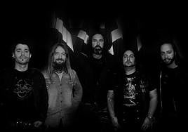 Los bilbaínos Vhäldemar, gran atractivo del cartel, despiden su gira con este concierto.