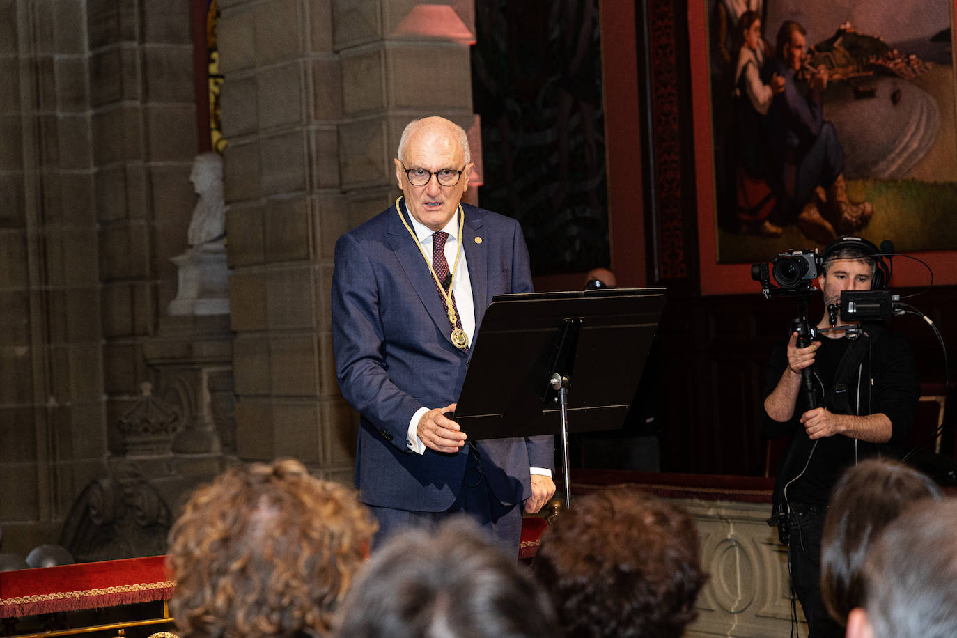 Reconocimiento al presidente de CAF