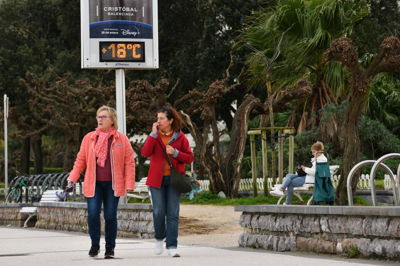 Mañana de nubes y temperaturas altas en San Sebastián