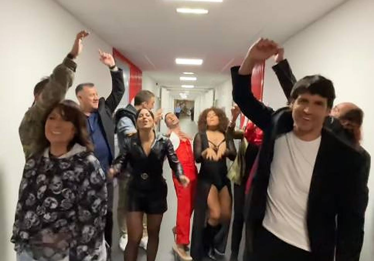 Varias concursantes del equipo Piche en El Conquistador del fin del mundo.