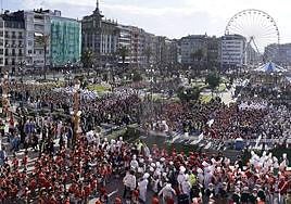 Inicio de la Tamborrada Infantil en Alderdi Eder el año pasado.