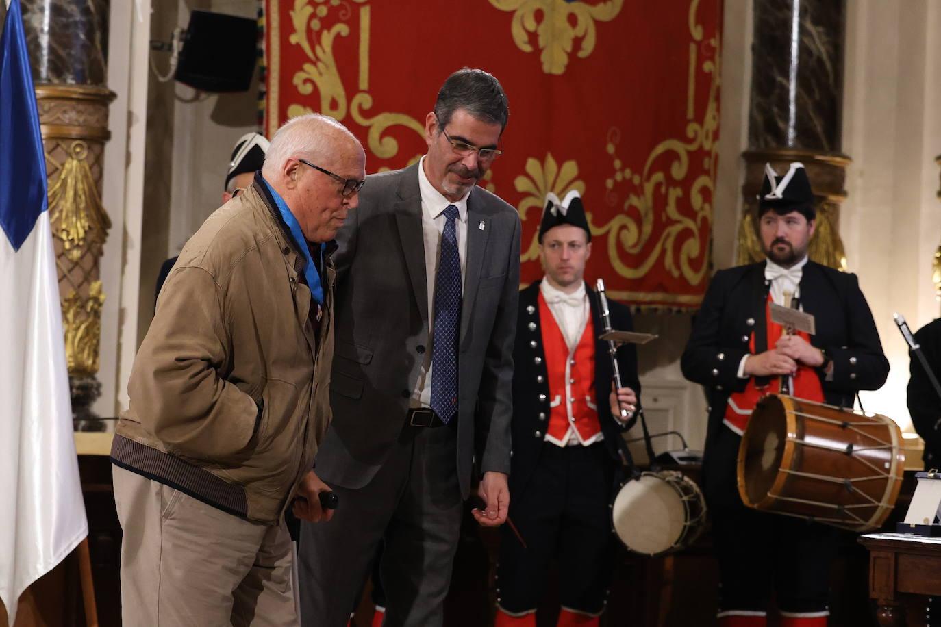 La entrega de Medallas al Mérito Ciudadano, en imágenes