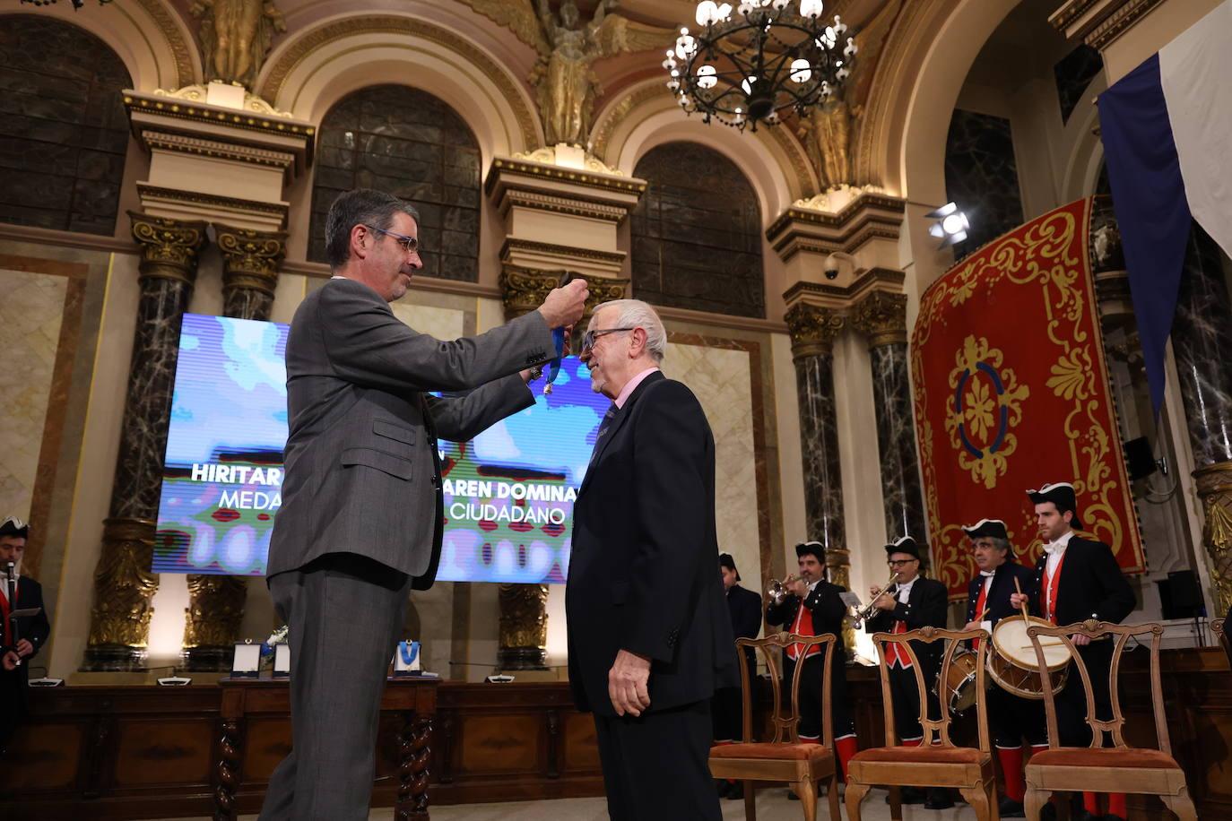 La entrega de Medallas al Mérito Ciudadano, en imágenes