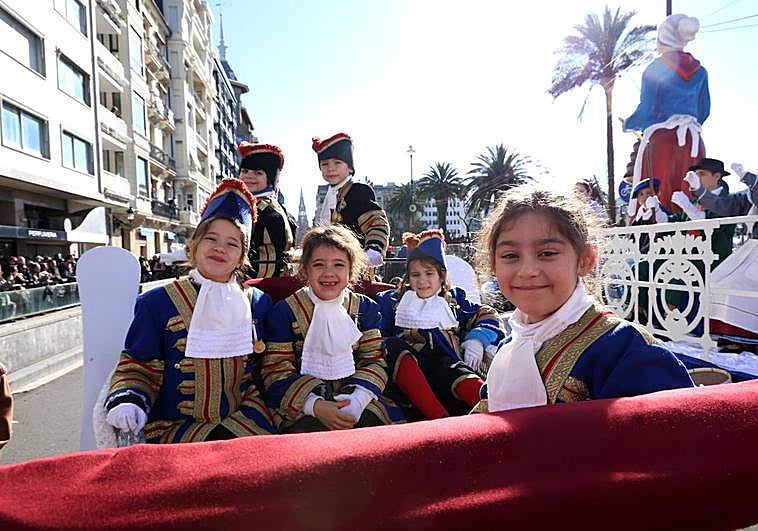 «Tenemos nervios, ganas de fiesta y muchas capas de ropa»