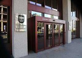 Exterior de la sede de la Hacienda foral.