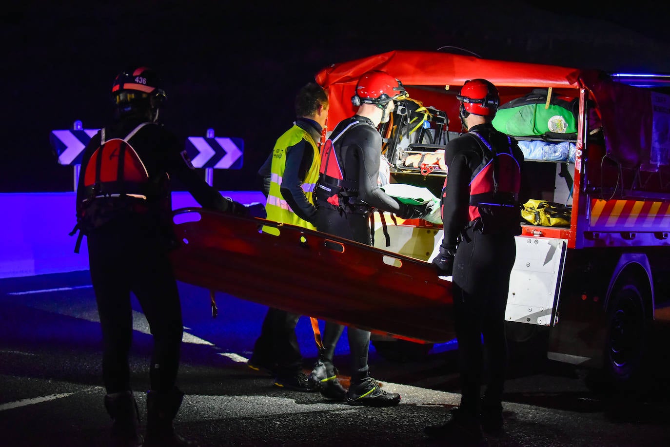 Así fue el rescate del naufragio cerca de Zumaia