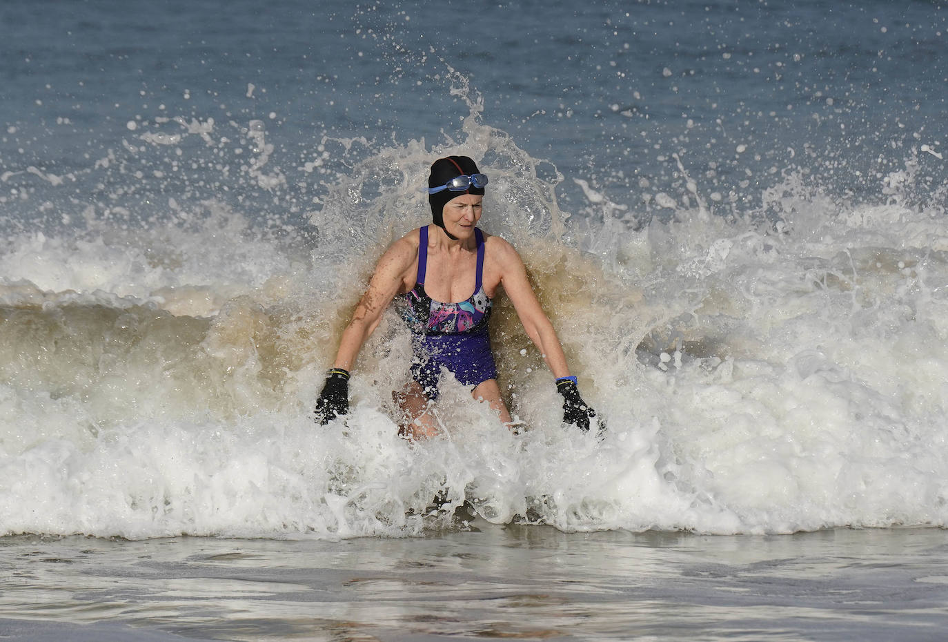 Enero se despide de Gipuzkoa con tiempo de playa