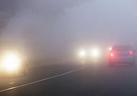 La regla de las tres V para conducir en niebla