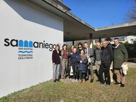 El consejero vasco de Educación, Jokin Bildarratz, ha visitado este miércoles el colegio Samaniego de Tolosa.