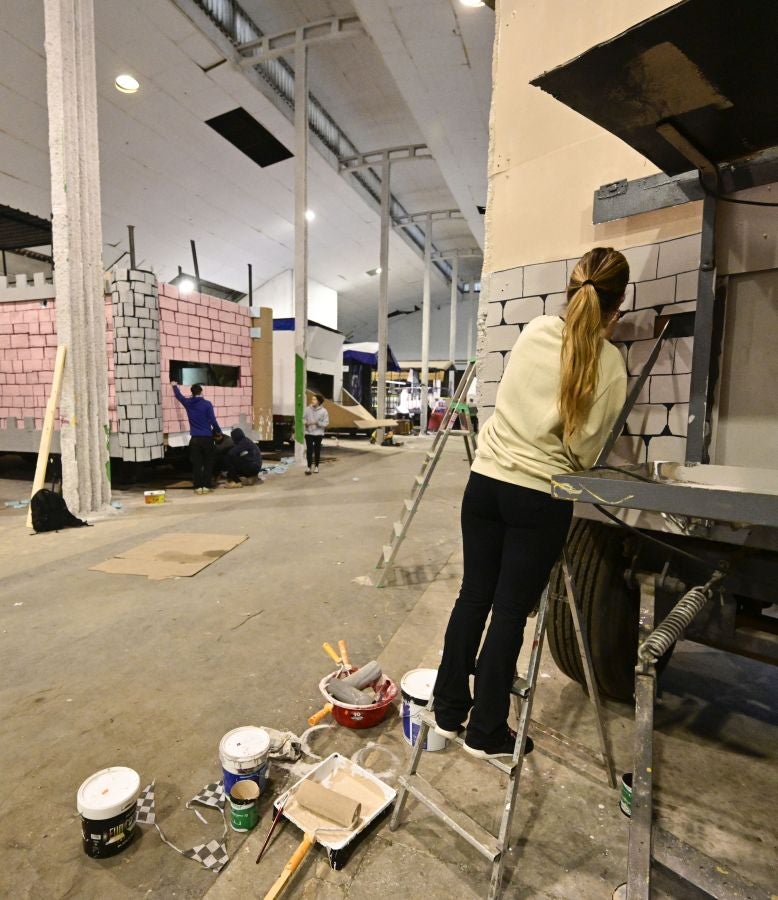 La fabrica de las carrozas del Carnaval de Tolosa