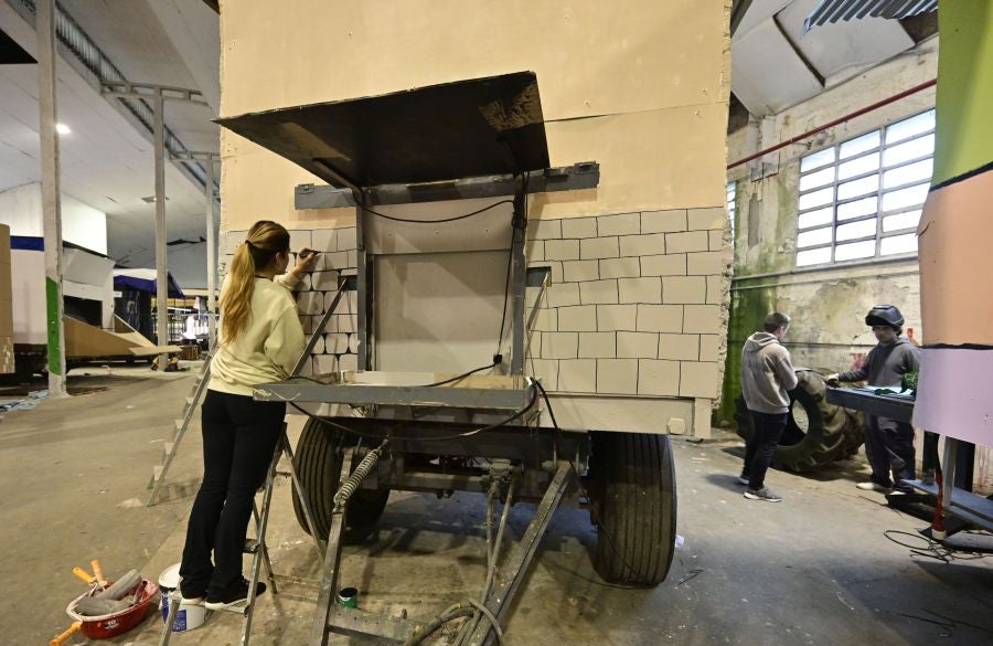 La fabrica de las carrozas del Carnaval de Tolosa